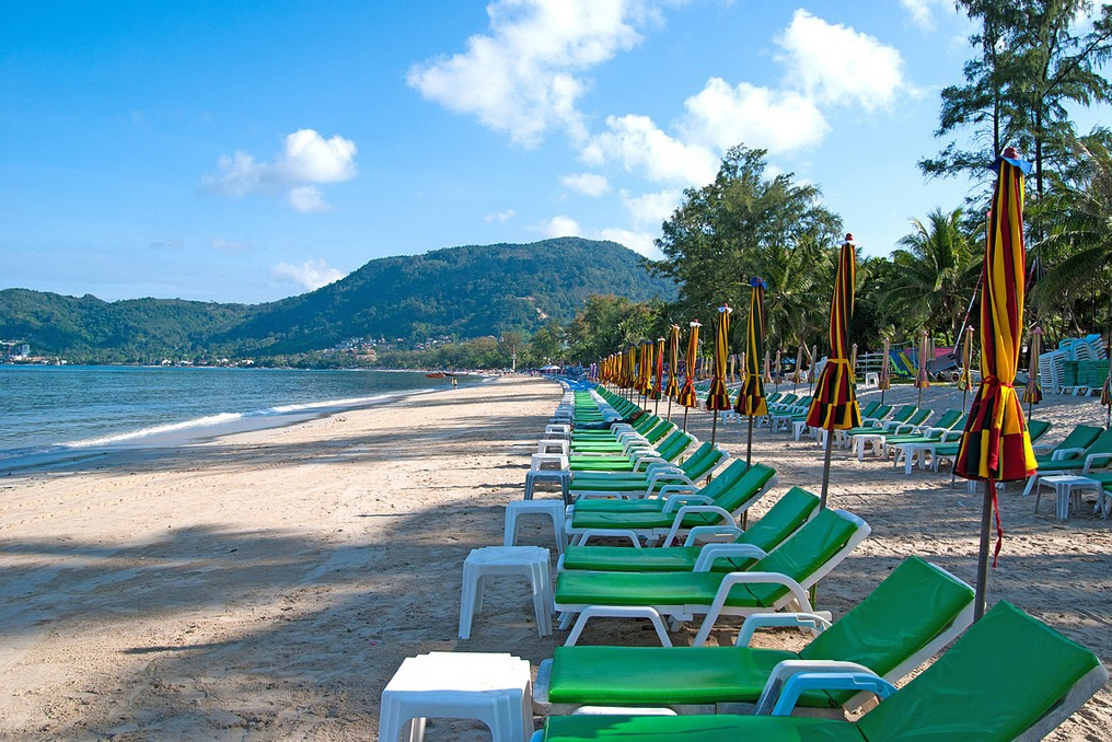 Patong Beach Lodge